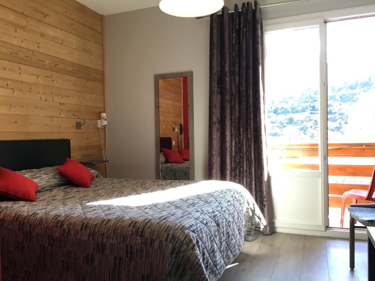 Hotel Lacour Eygliers Bagian luar foto