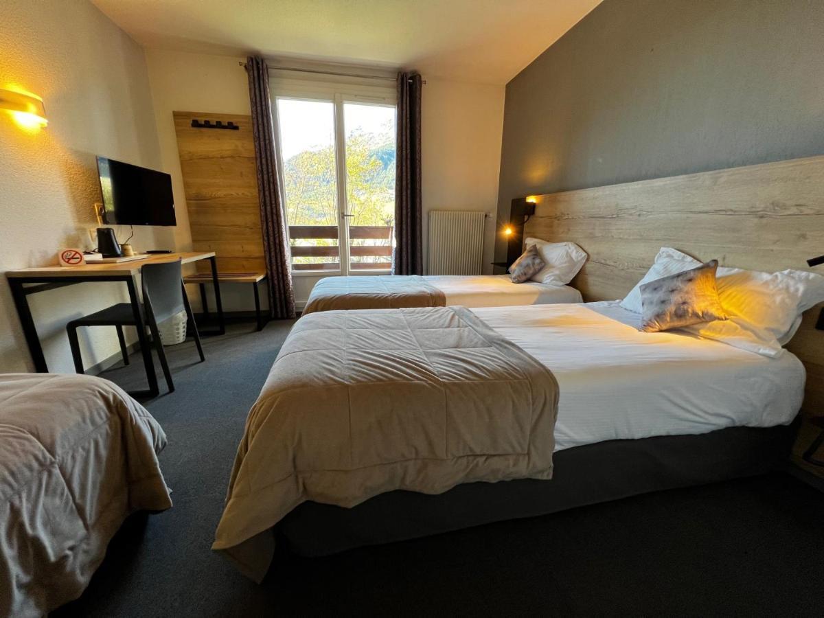 Hotel Lacour Eygliers Bagian luar foto