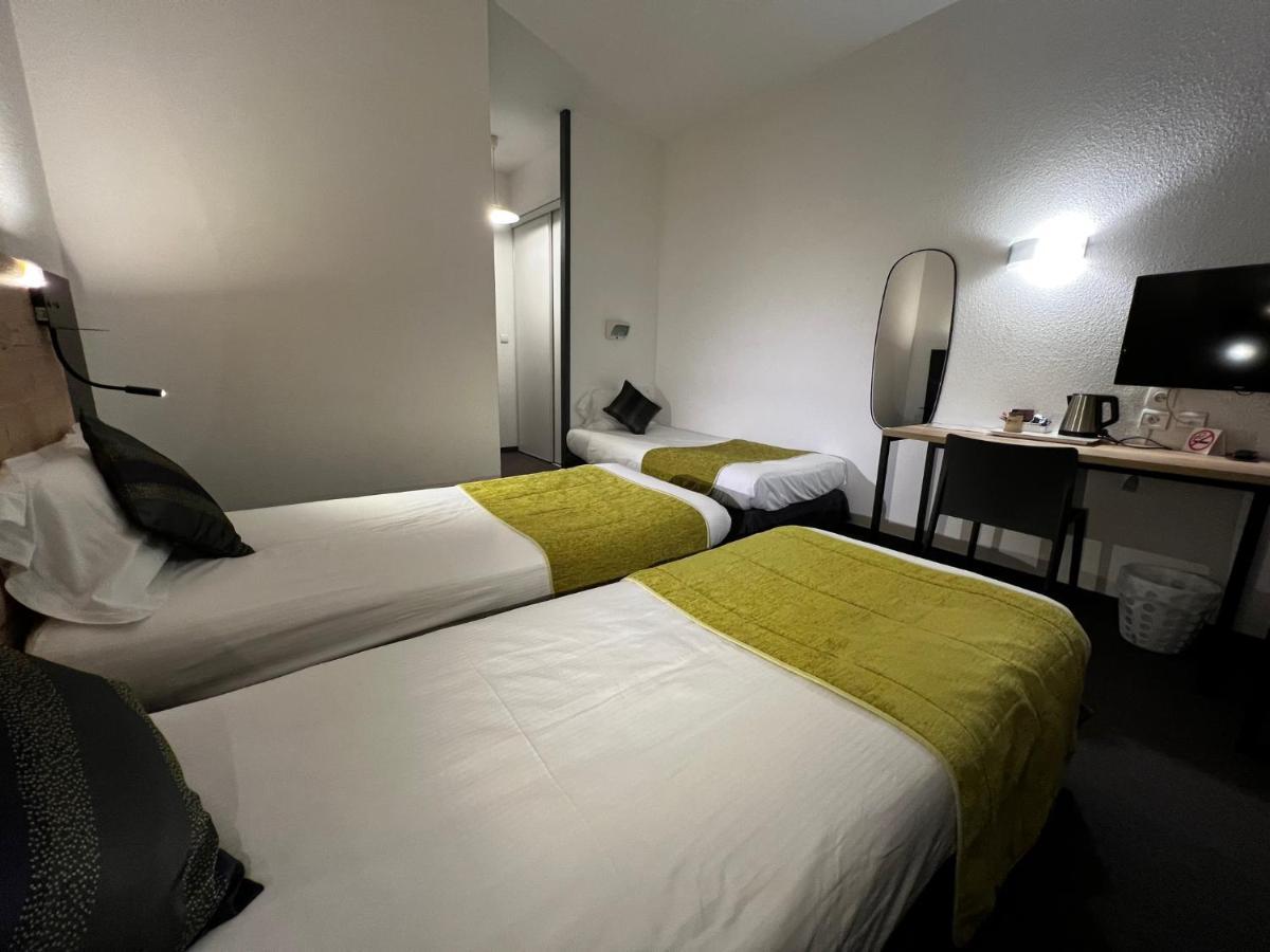 Hotel Lacour Eygliers Bagian luar foto