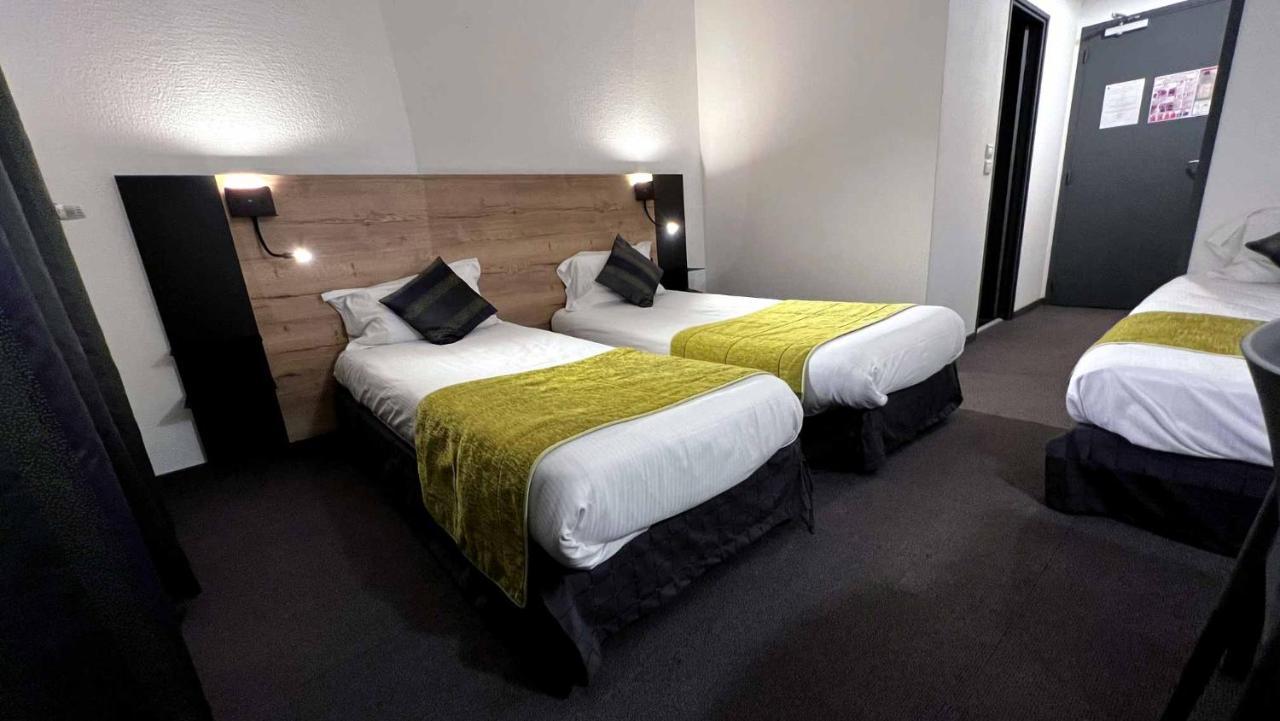 Hotel Lacour Eygliers Bagian luar foto