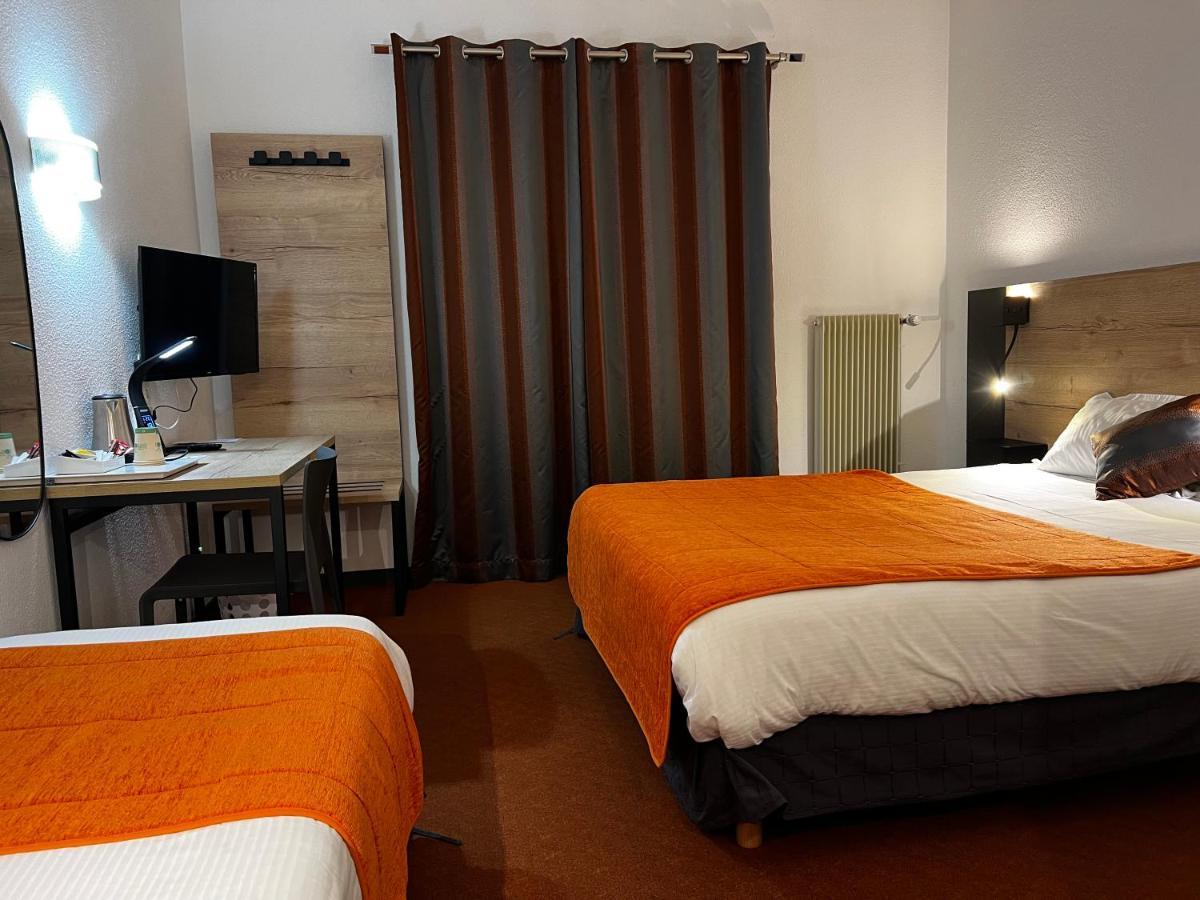 Hotel Lacour Eygliers Bagian luar foto