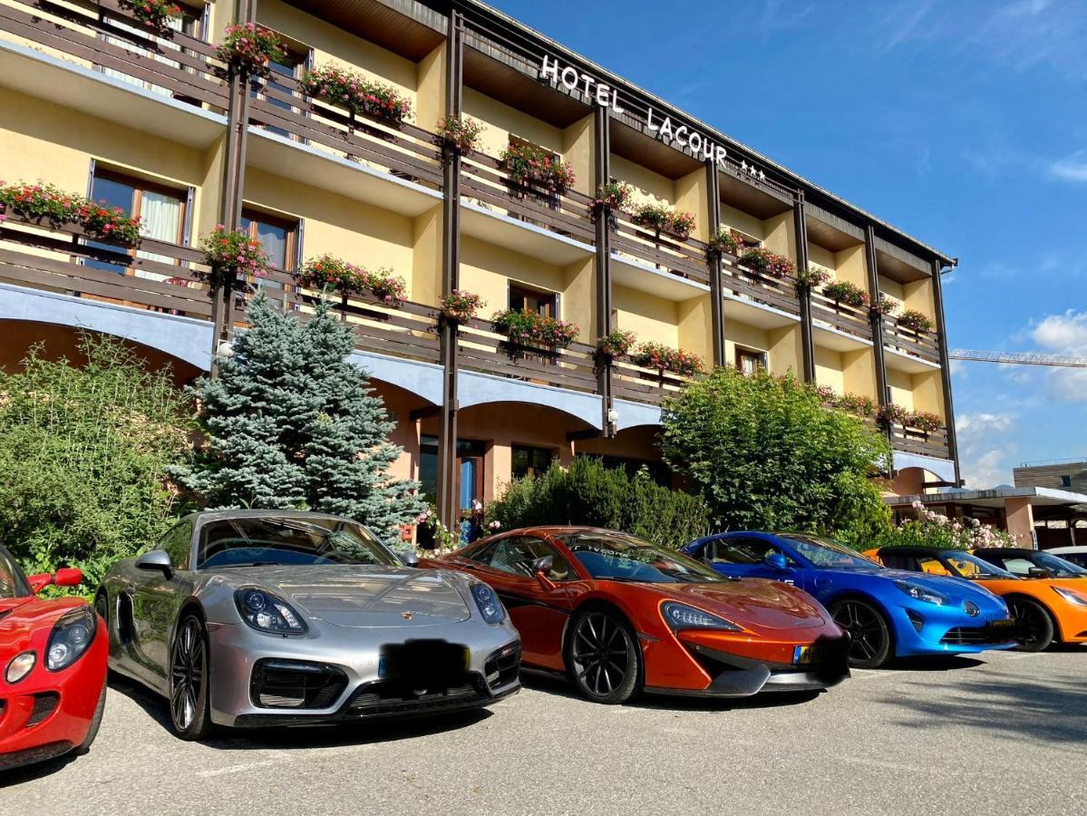 Hotel Lacour Eygliers Bagian luar foto