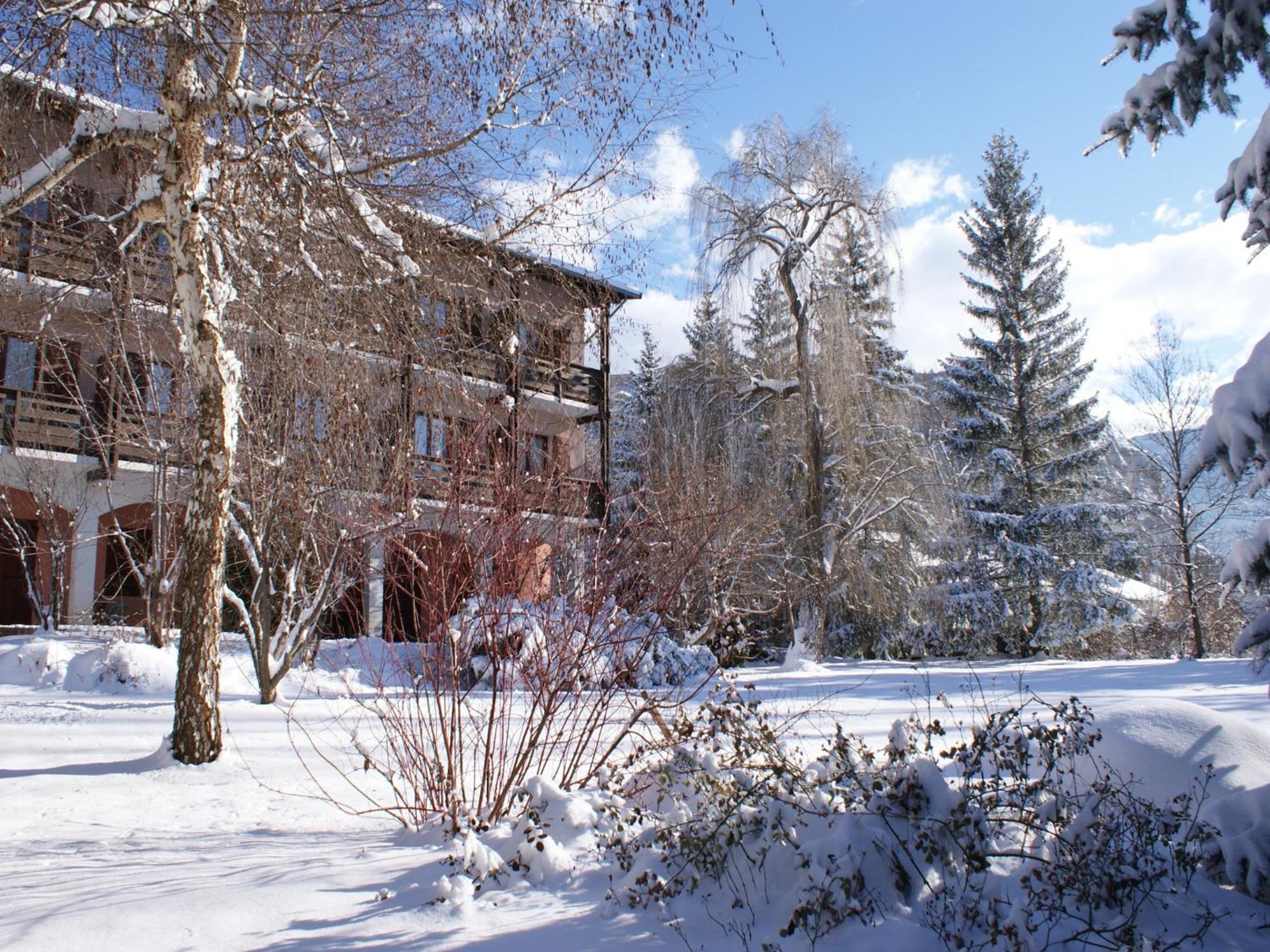 Hotel Lacour Eygliers Bagian luar foto