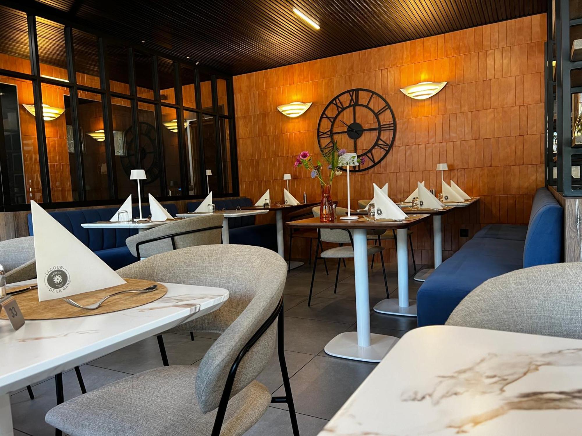 Hotel Lacour Eygliers Bagian luar foto