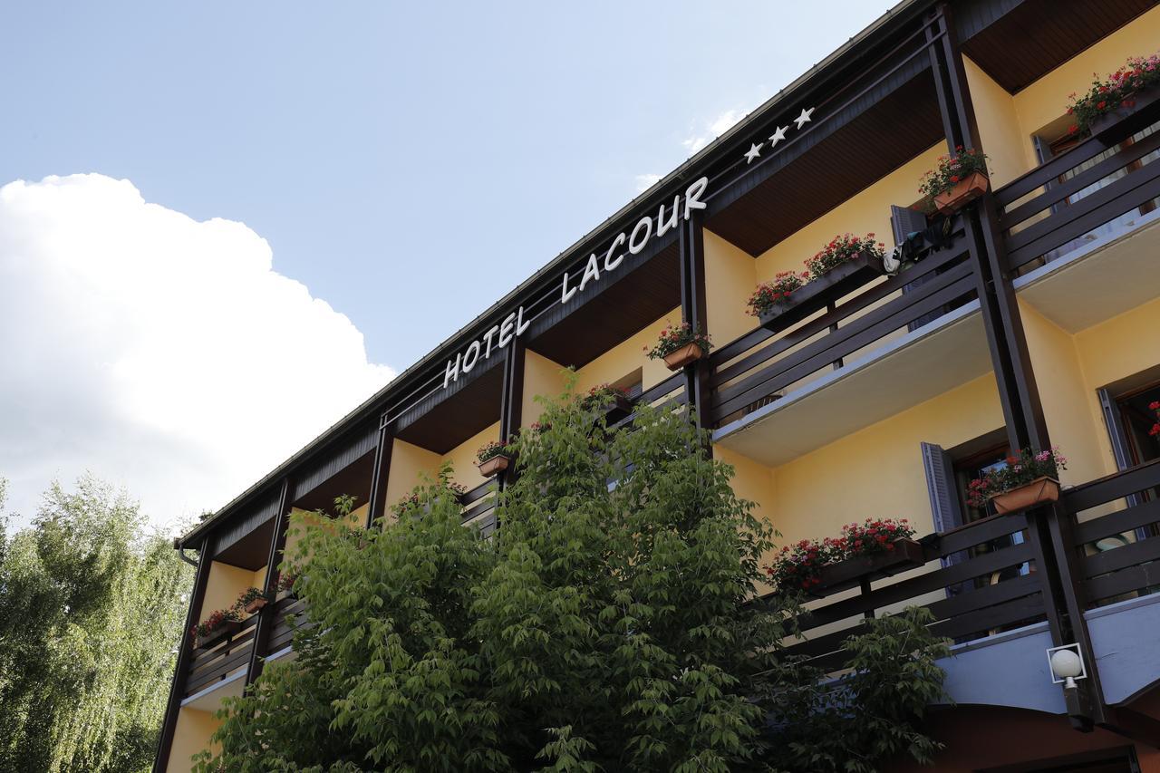 Hotel Lacour Eygliers Bagian luar foto